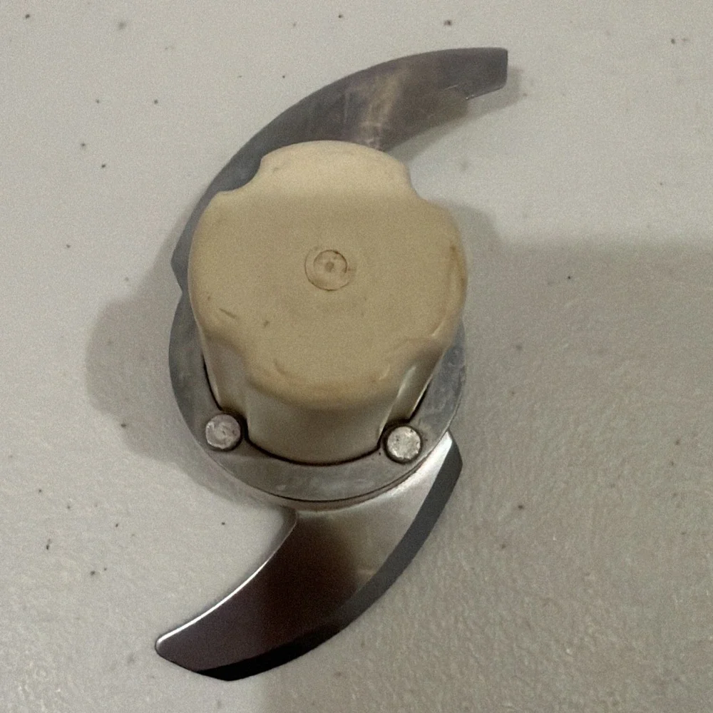 Sunbeam Oskar Plus 14181 or Oskar 14081 Food Processor Chopping Blade Part